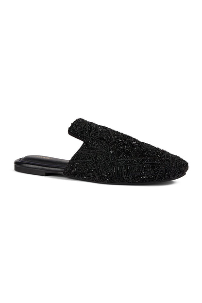 Raat Baaki Mules