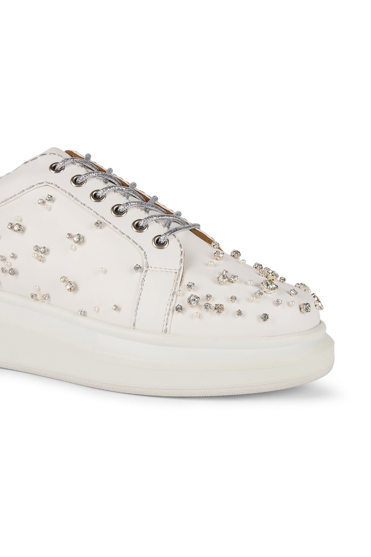 Celeste Classic Sneakers