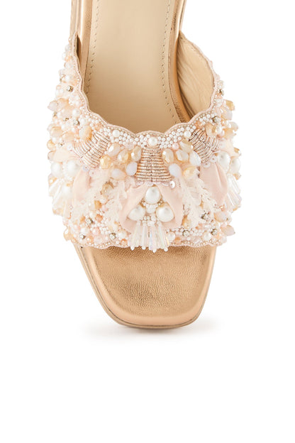 Fleur de Pearl Wedge Sandals
