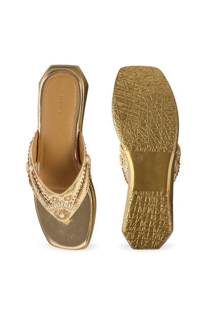 The Chicas Flat Sandals