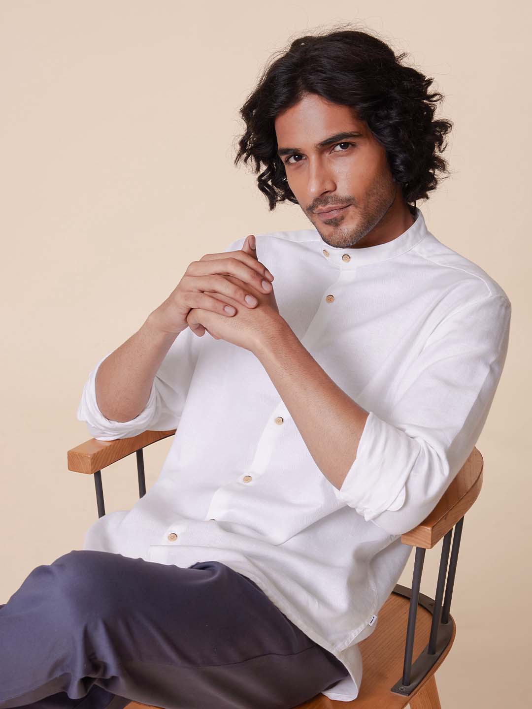 Extended Mandarin Collar White Shirt - Explore