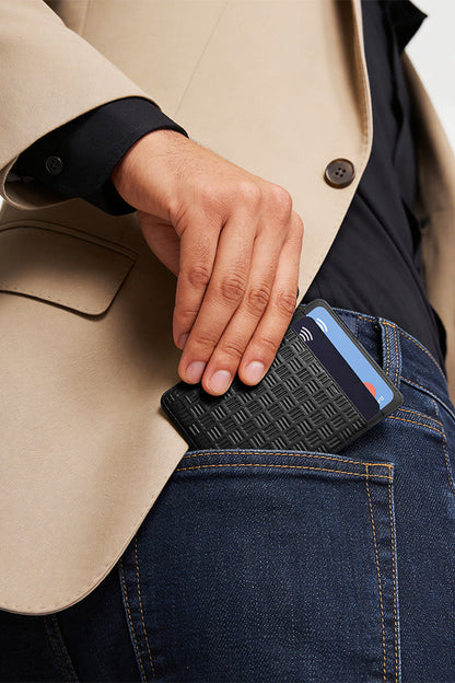 ArcVault Cardholder