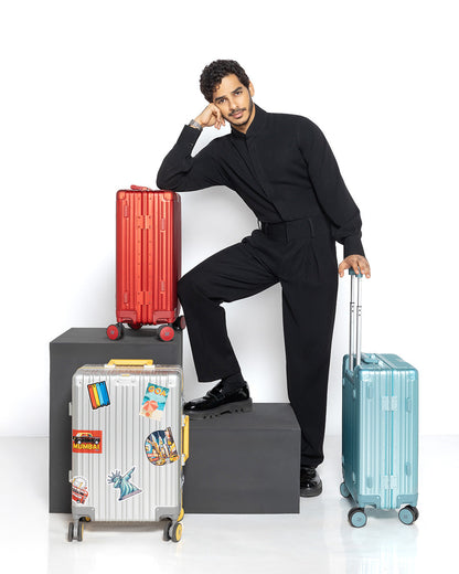 Aluminium Black Check-In Medium