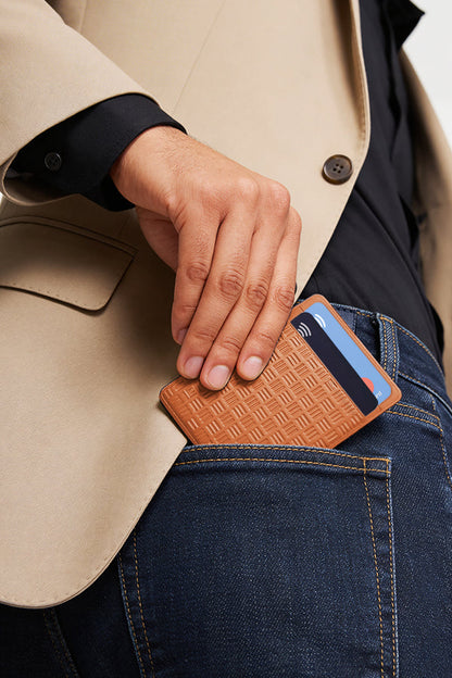 ArcVault Cardholder