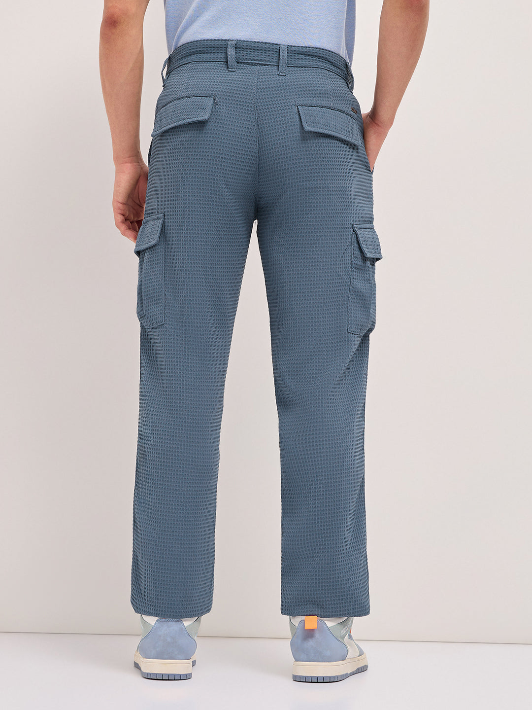 Men Textured Straight Fit Cargos CAR-GANEF-BL