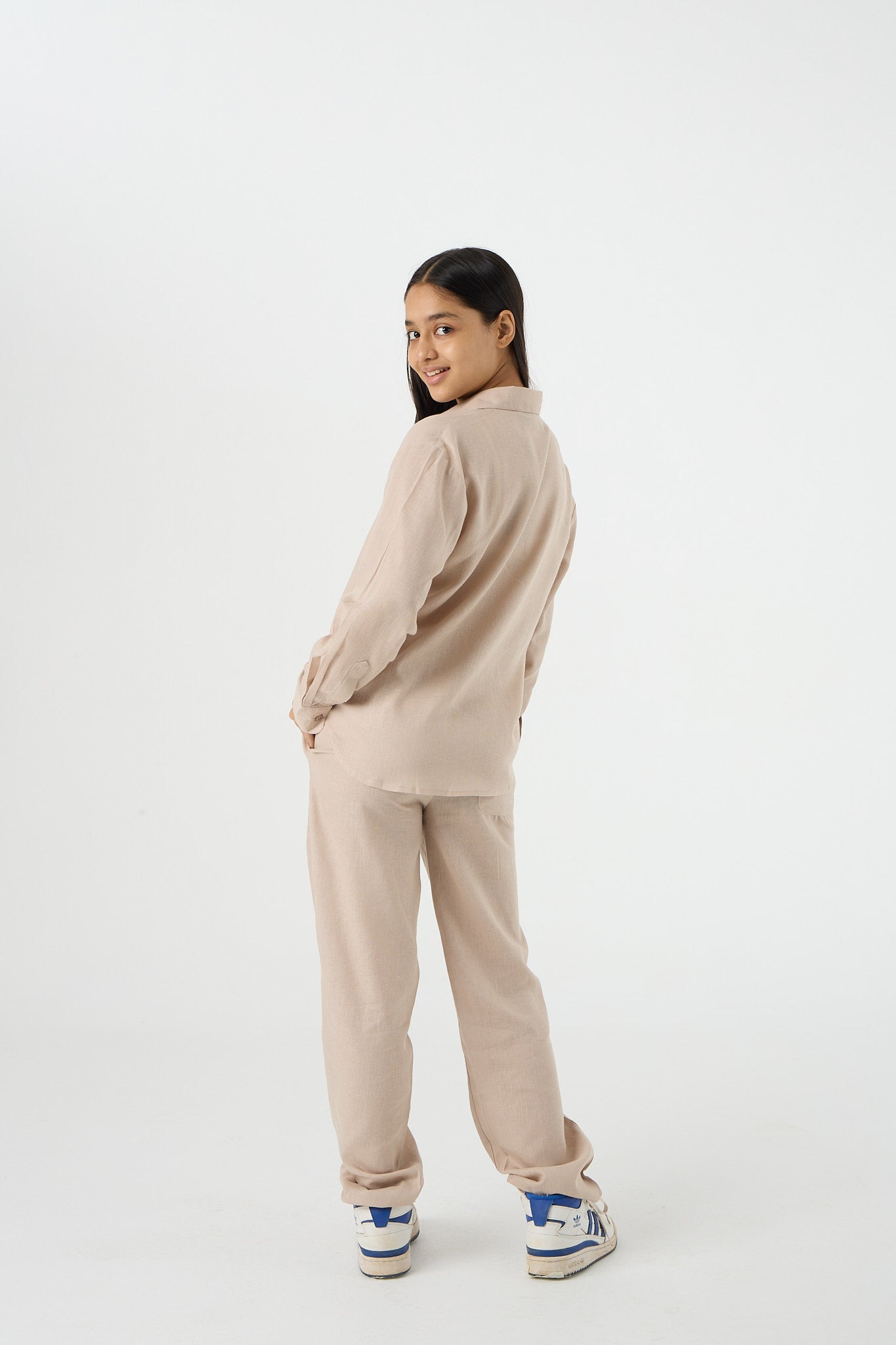 Chapter2Drip Coffee linen shirt (Jr) â€” view 4