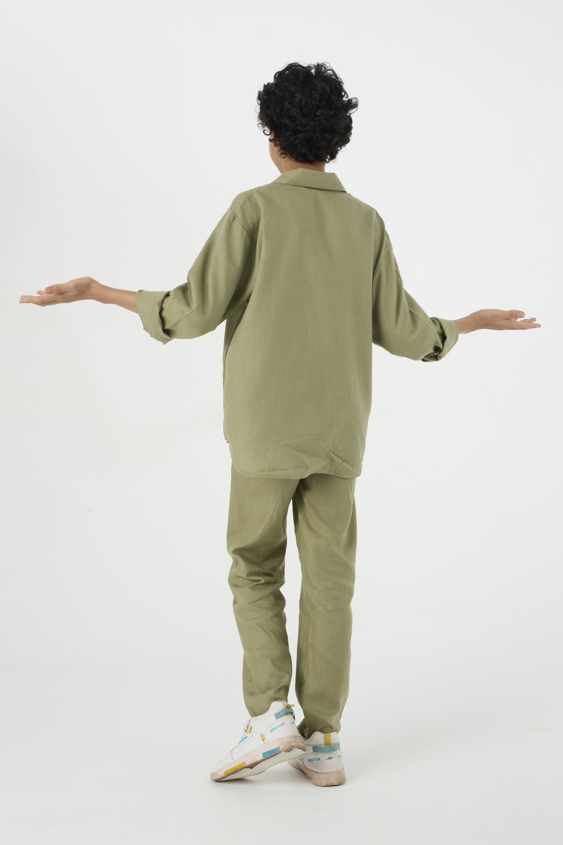 Chapter2Drip Olive linen shirt (Jr) â€” view 4