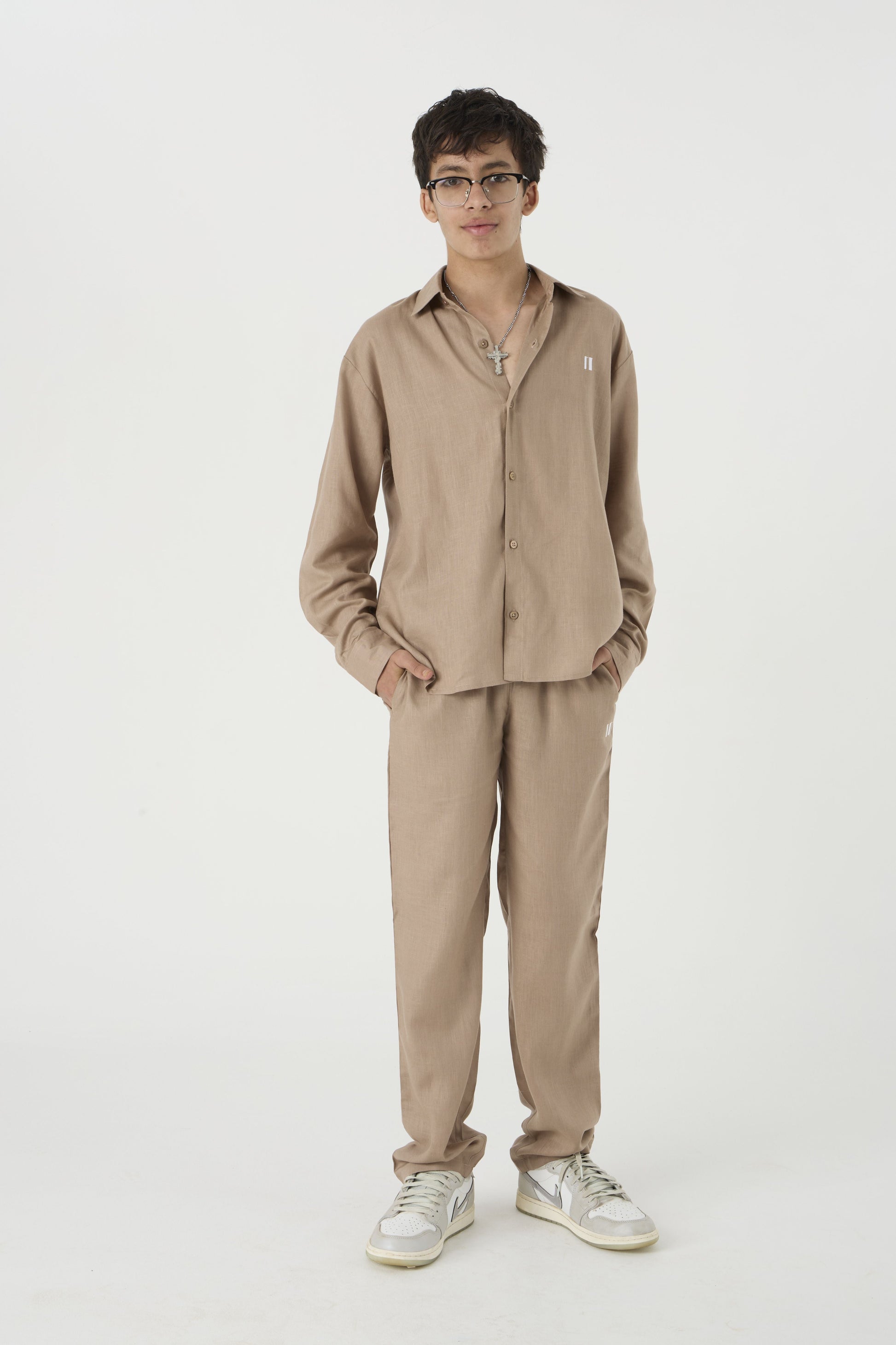 Chapter2Drip Mocha Brown linen pants (Jr) â€” view 4