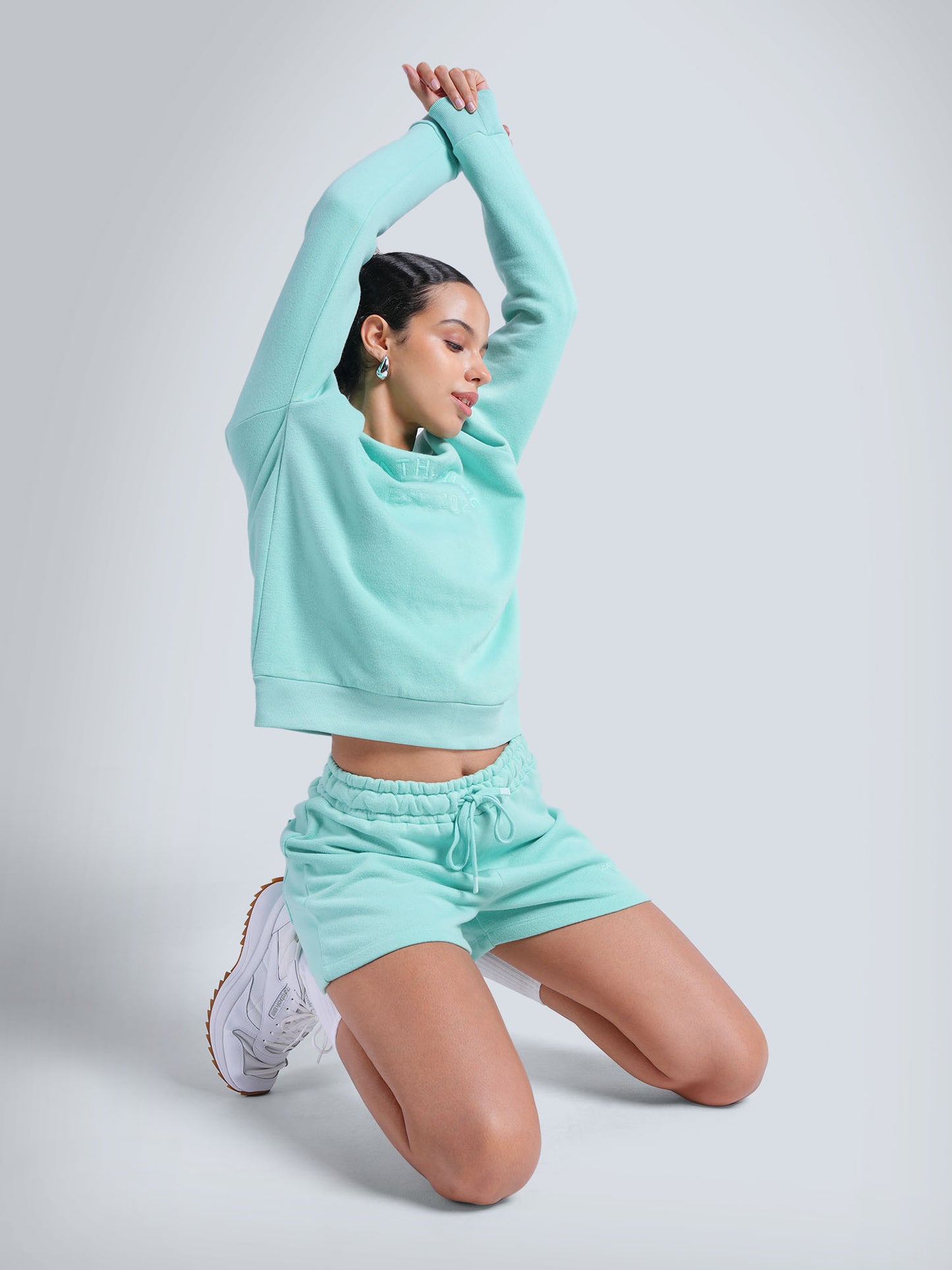 Mint Cava Essential Sweatshirt
