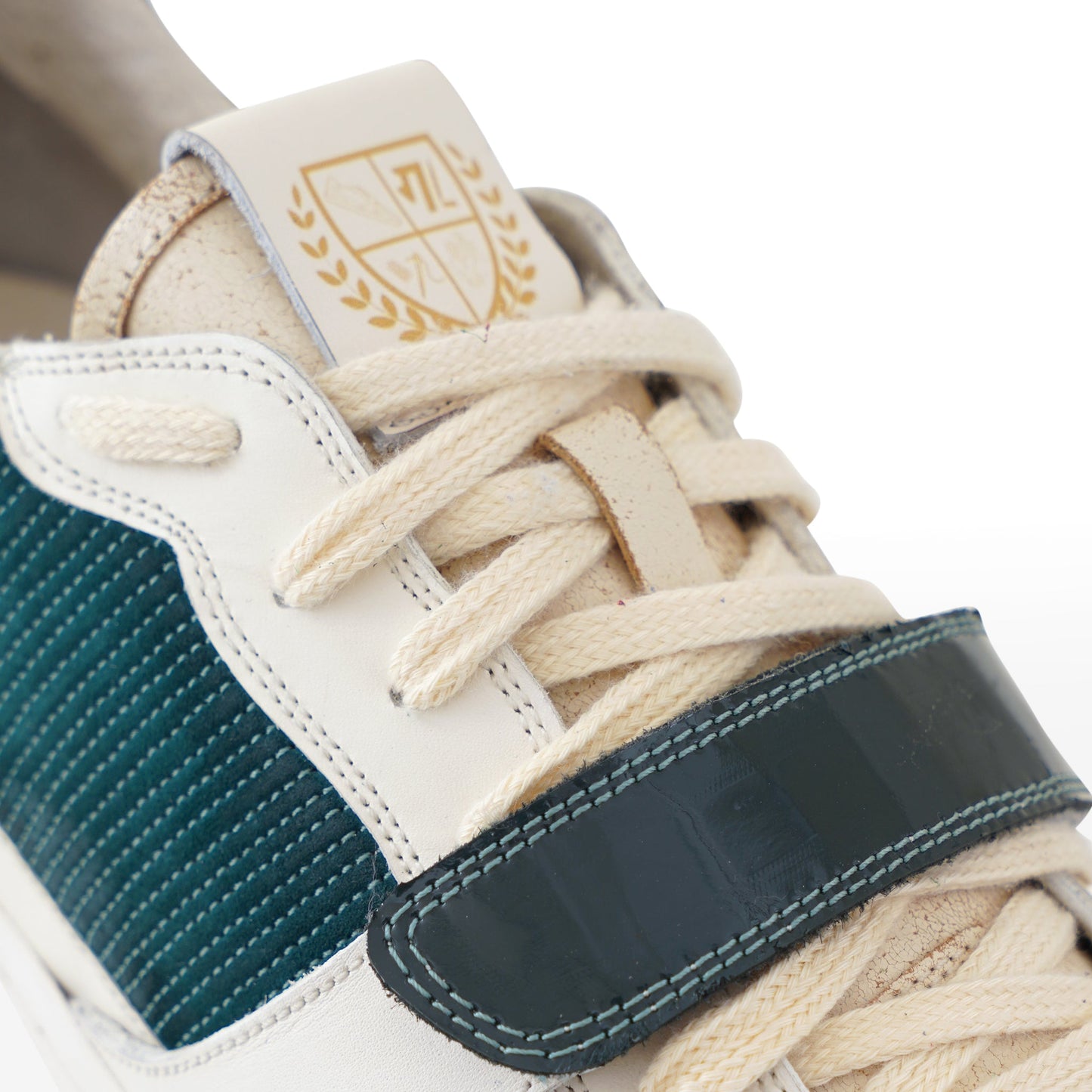 GL001 Class Rebels - Board Green