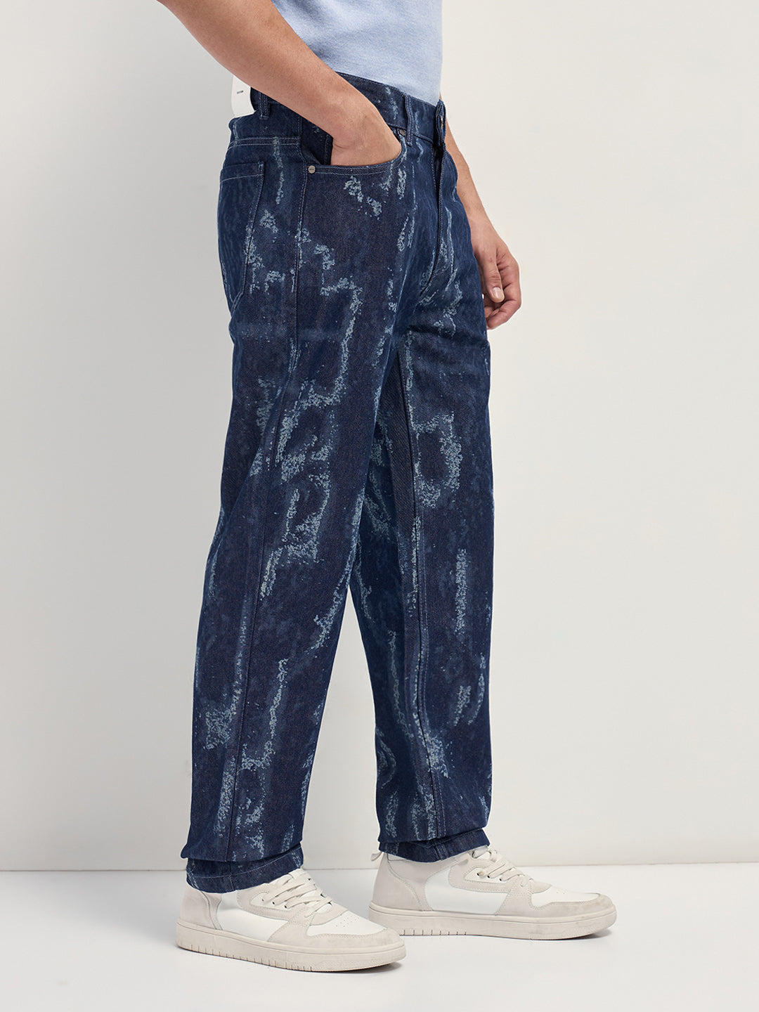 Men Cotton Straight Fit Mid Rise Jeans DBN-BISLO-BL