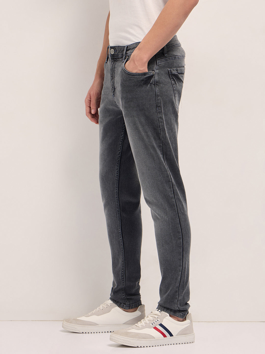 Men Light Fade Mid Rise Skinny Fit Jean DBN-HECT-GY