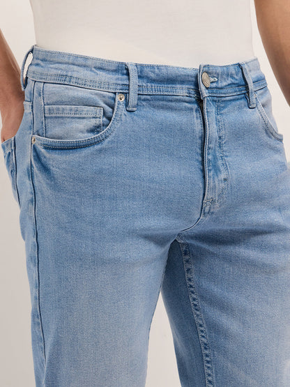 Men Mid Rise Slim Fit Light Fade Jean DBN-MIGU-LB