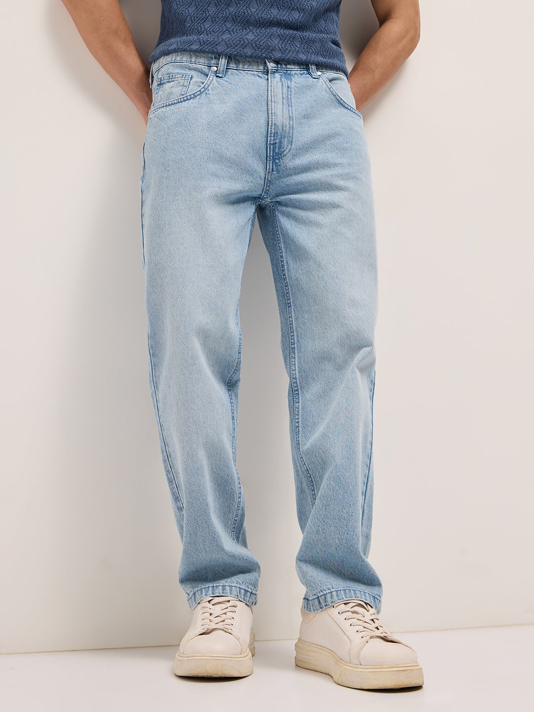 Men's Mid-Rise Straight Fit Light Fade Jeans DBN-ROSERT-LB