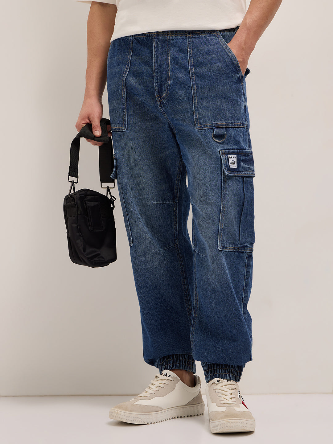 Men's Baggy Fit Jogger-Style jean with Cargo Pockets DBN-ZIROM-MB