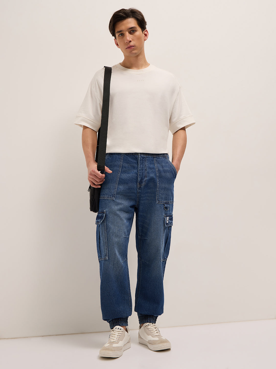 Men's Baggy Fit Jogger-Style jean with Cargo Pockets DBN-ZIROM-MB