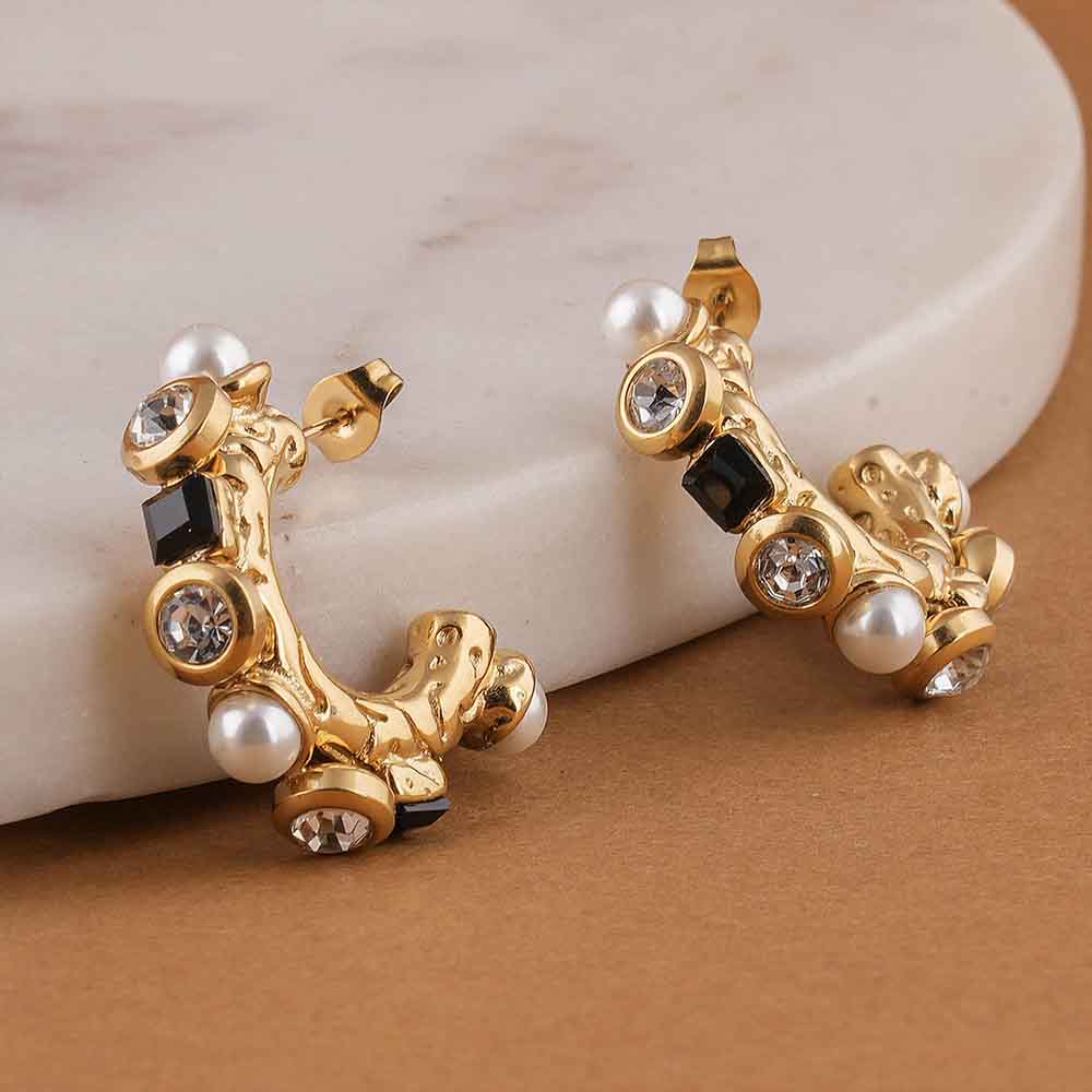Sculpted Lumina Pearl Hoops