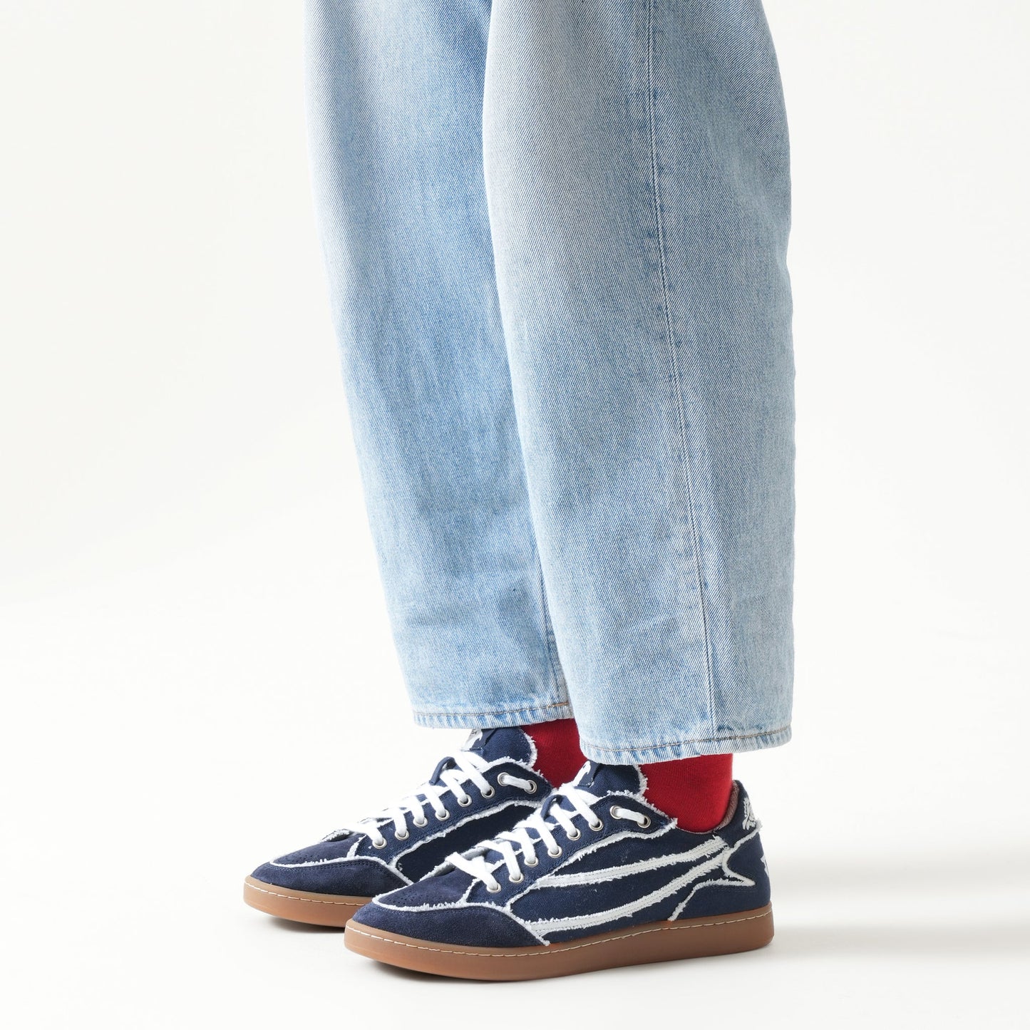 Gully Number 001 - Baaz Leila Navy