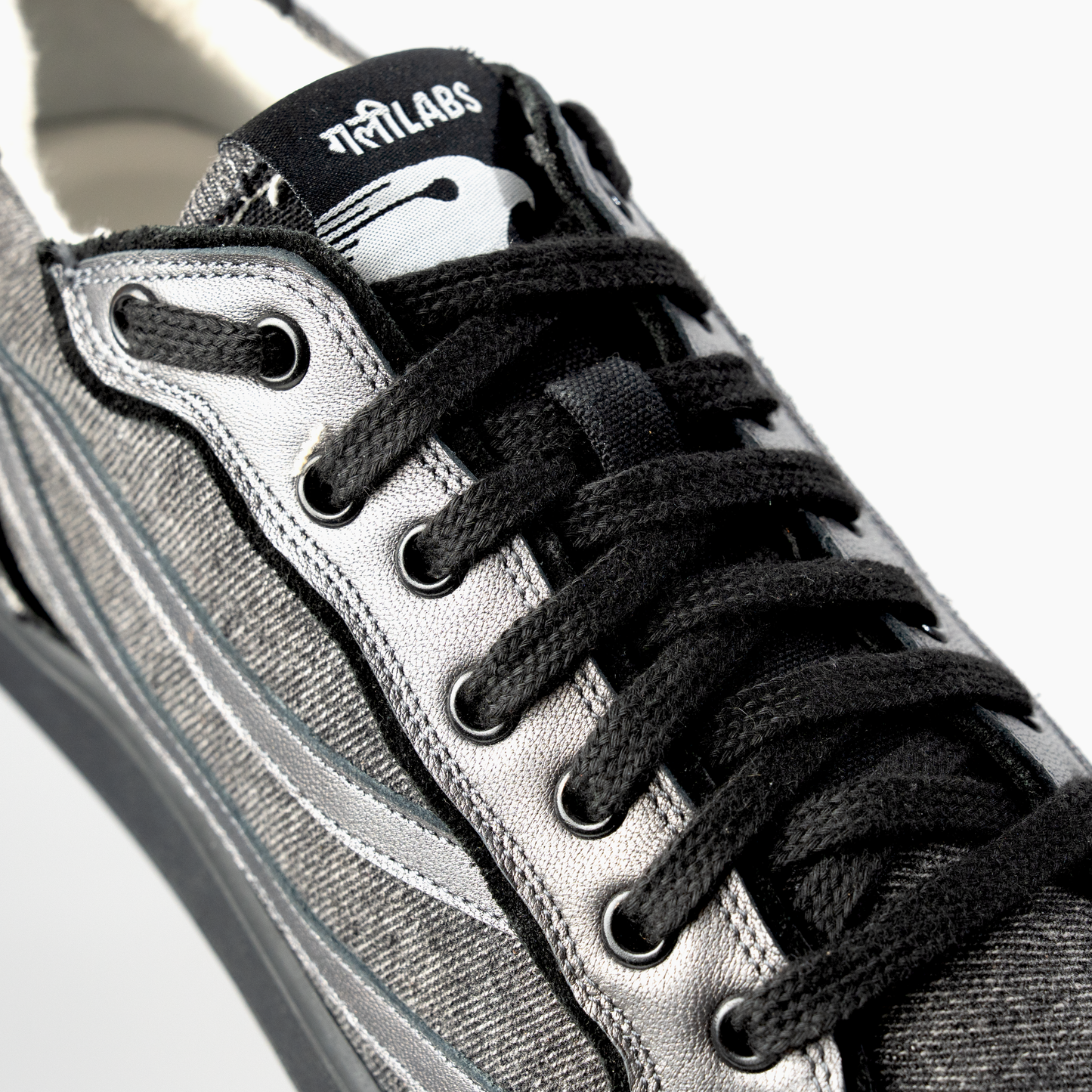 Gully Number 001 - Baaz Chaaya Grey