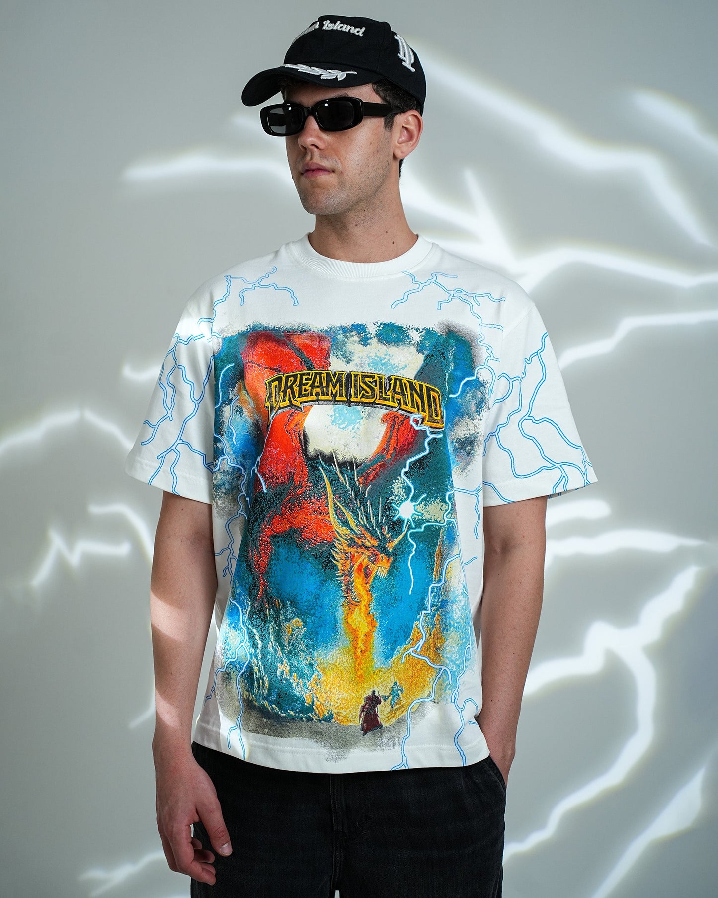 WORLD TOUR T-SHIRT- OFF WHITE