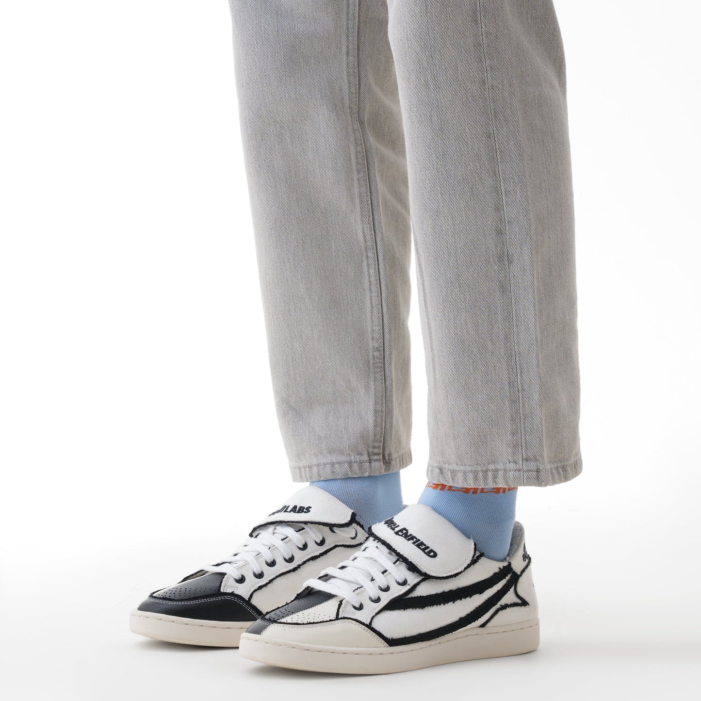 Gully Number 001 x Royal Enfield Hunter 350 - BAAZ WHITESABI TOKYO