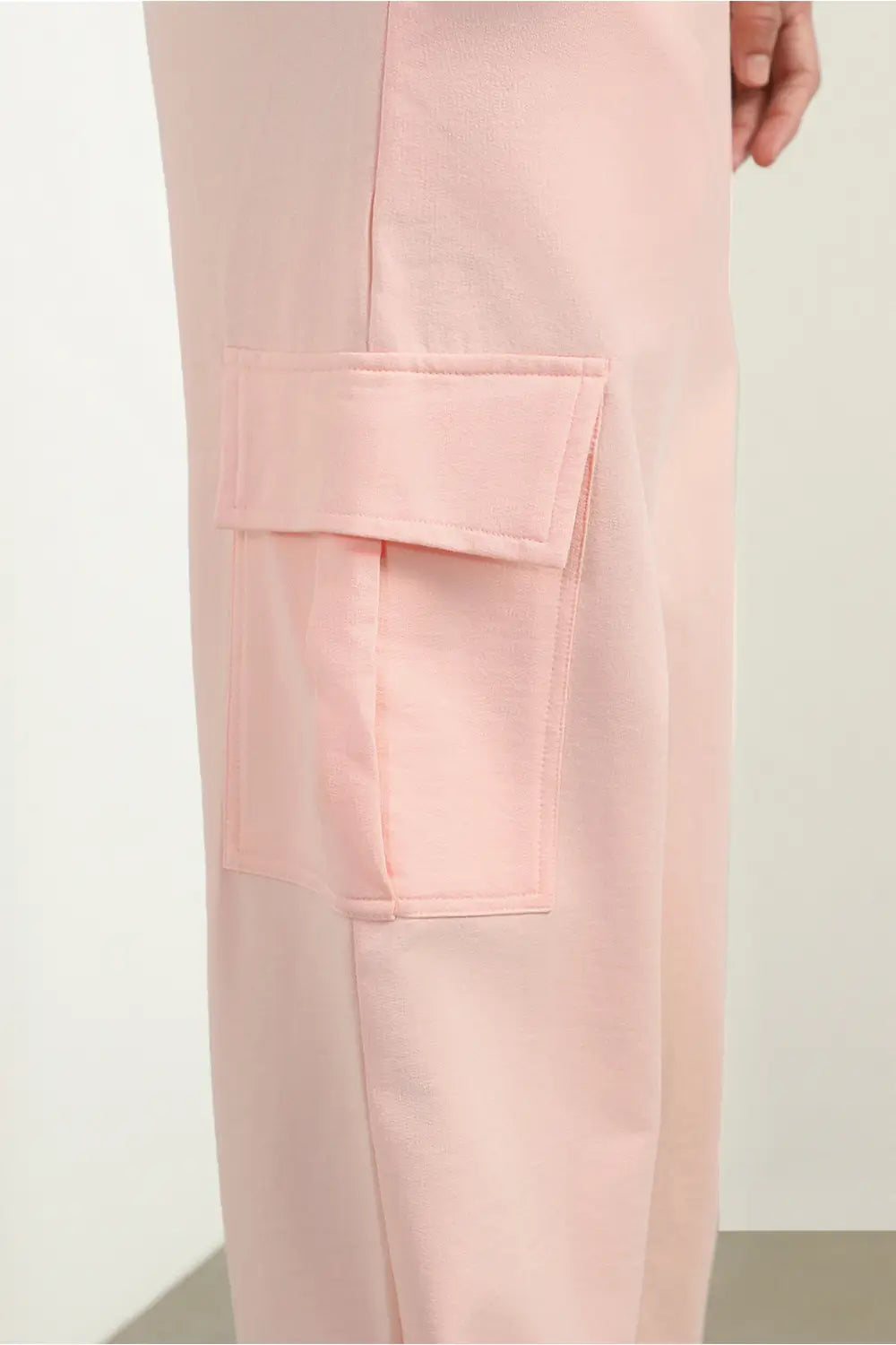 Relaxed Fit Cargo Joggers