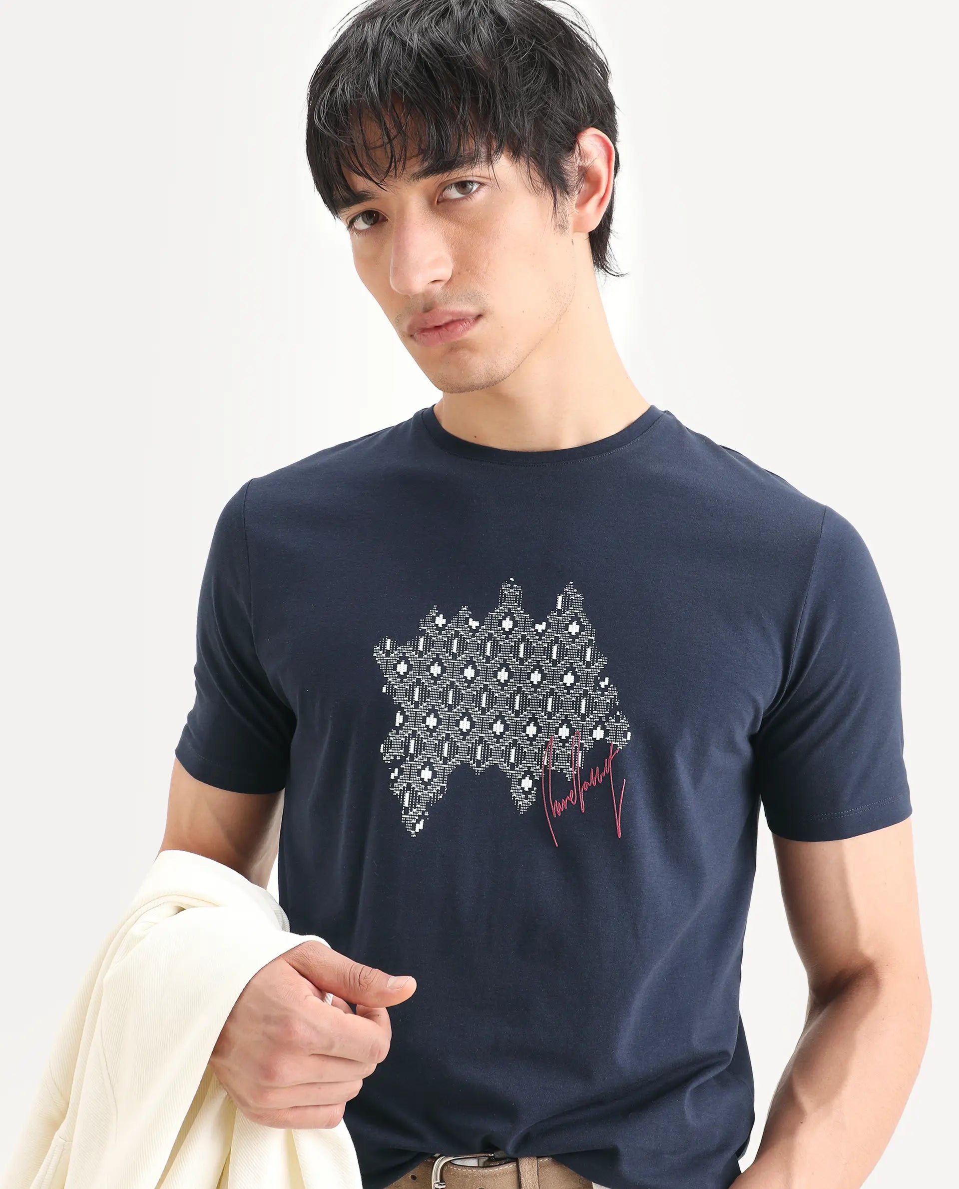 Rare Rabbit Men's Erine Navy Cotton Blend Fabric Half Sleeve Crew Neck Regular Fit Graphic Print T-Shirt | Rare Rabbit at Broadway
