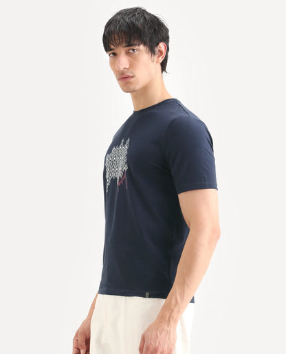 Rare Rabbit Men's Erine Navy Cotton Blend Fabric Half Sleeve Crew Neck Regular Fit Graphic Print T-Shirt