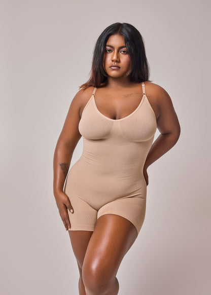 Essentials Mid Thigh Bodysuit Bodyshaper