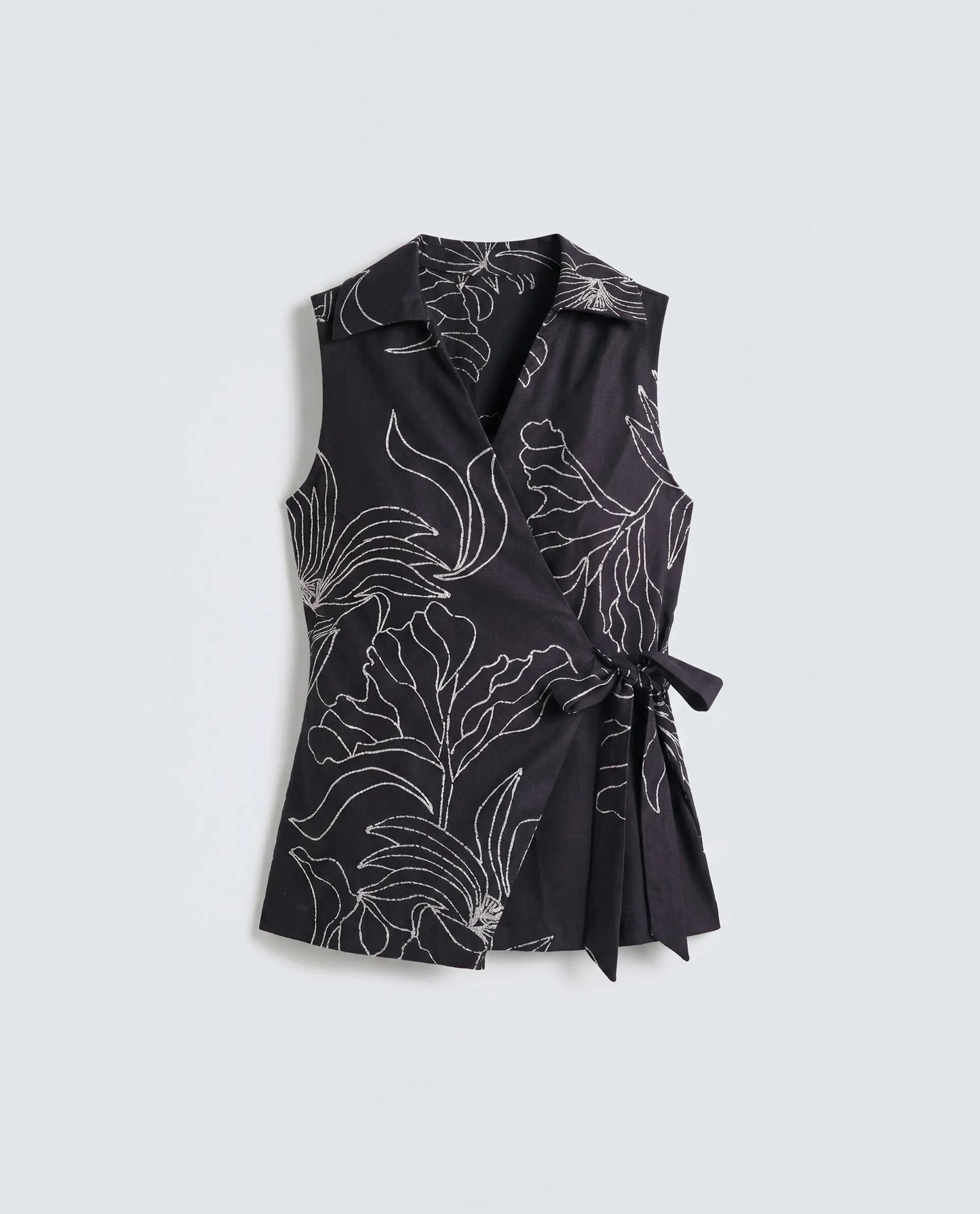 Rareism Women's Vanfu Black Polyester Sleeveless Regular Fit Floral Print Top