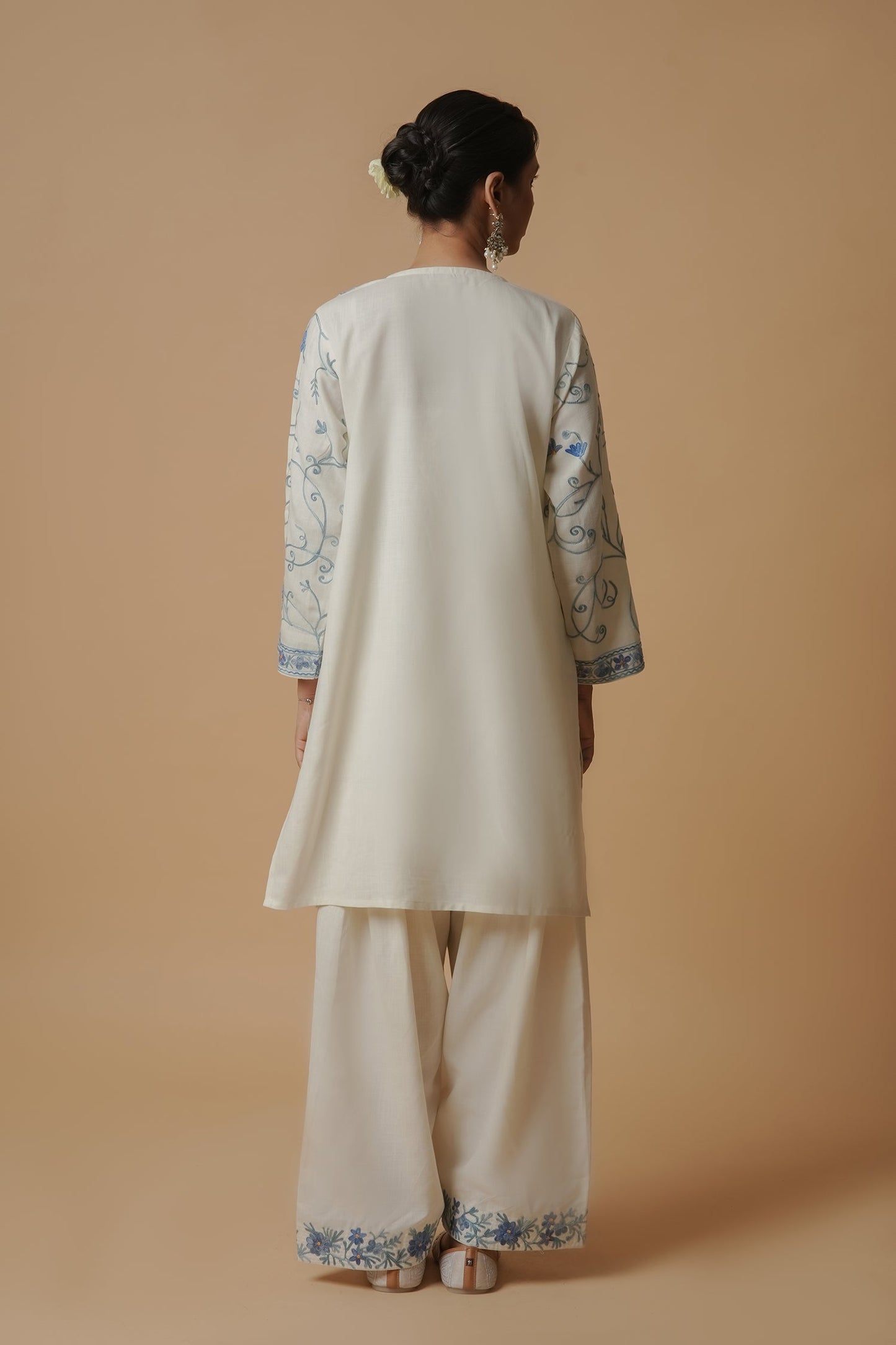 Shivani in Kashmiri Aari Work Cotton Kurta with Farsi Pant - White