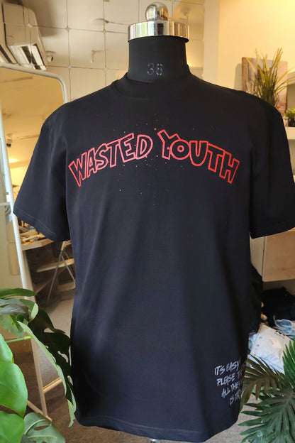 YOUNG & ILLEGAL V1