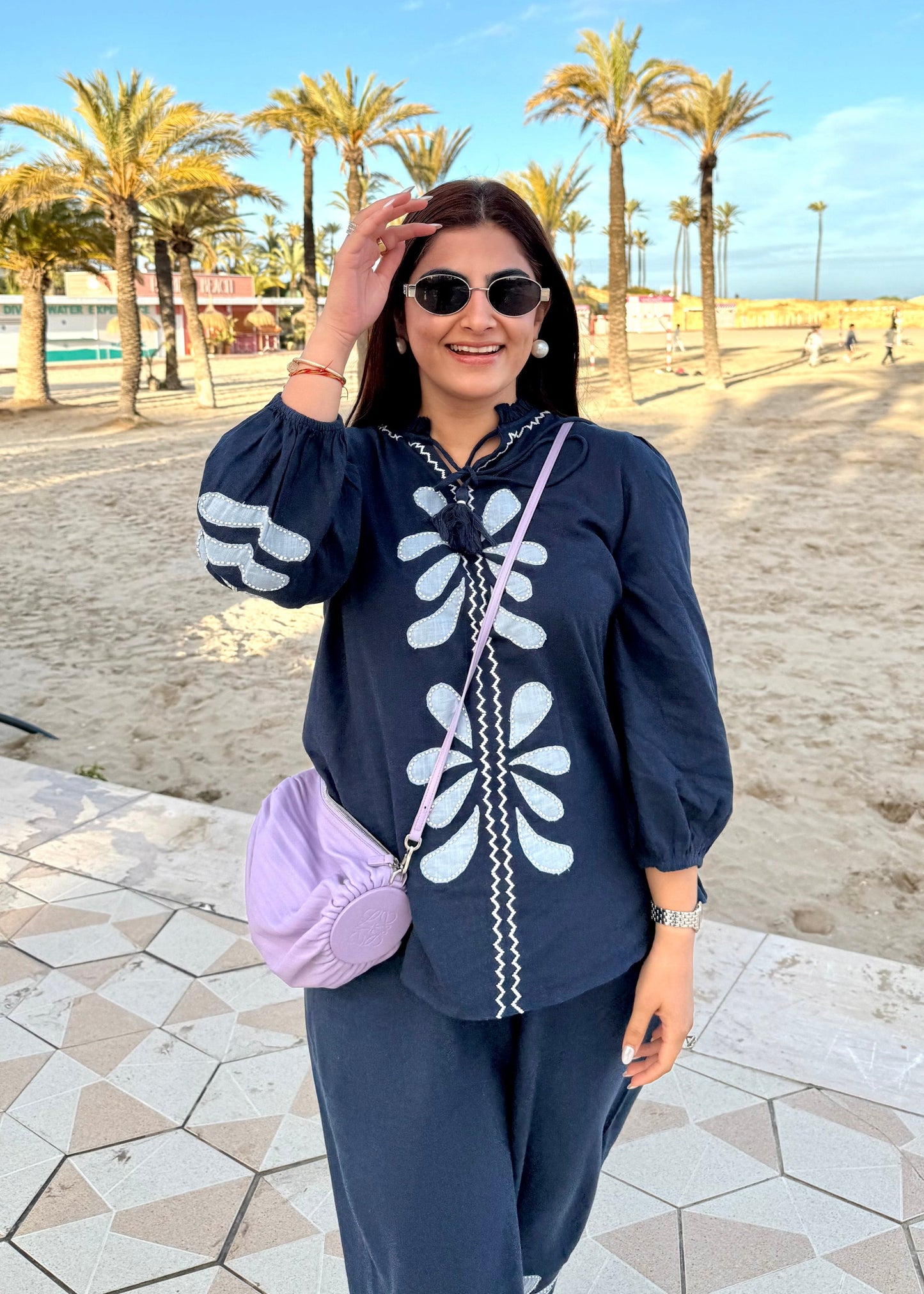 Margot AppliquÃ© Top | Style Island at Broadway
