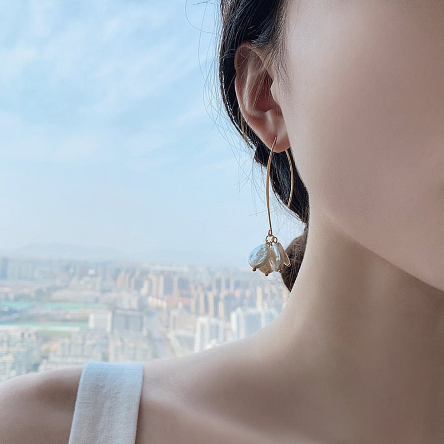 Multiple Hoop white pearl Earrings JLT11104