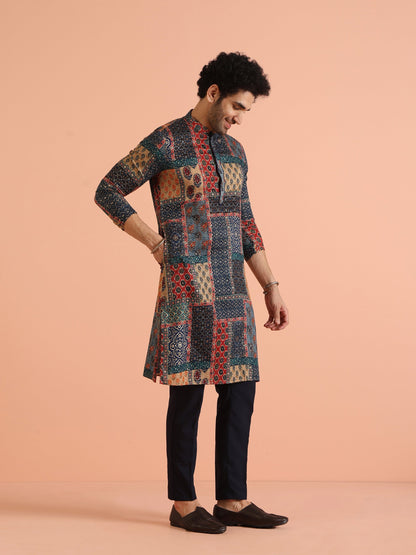Kisah Men's Blue-Multicolor Long Kurta