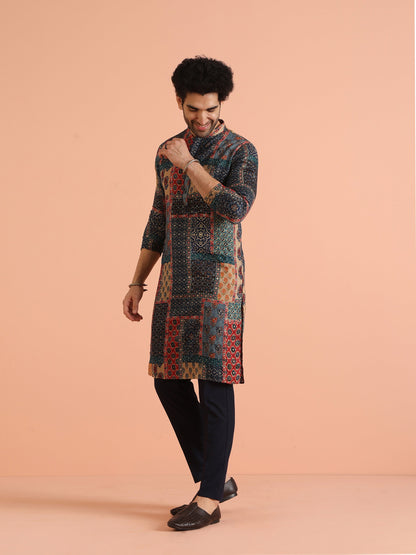 Kisah Men's Blue-Multicolor Long Kurta