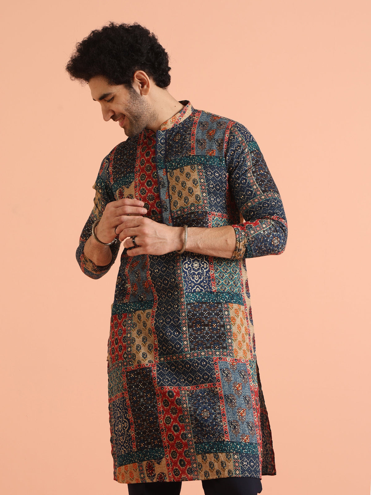 Kisah Men's Blue-Multicolor Long Kurta