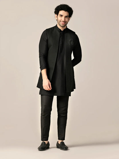 Kisah Men's Black Regular Trouser