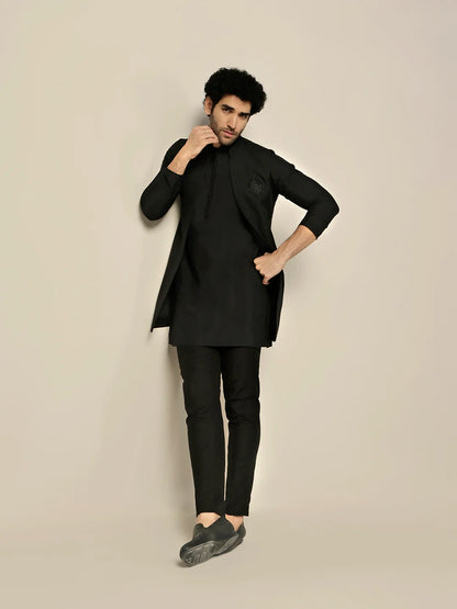 Kisah Men's Black Regular Trouser