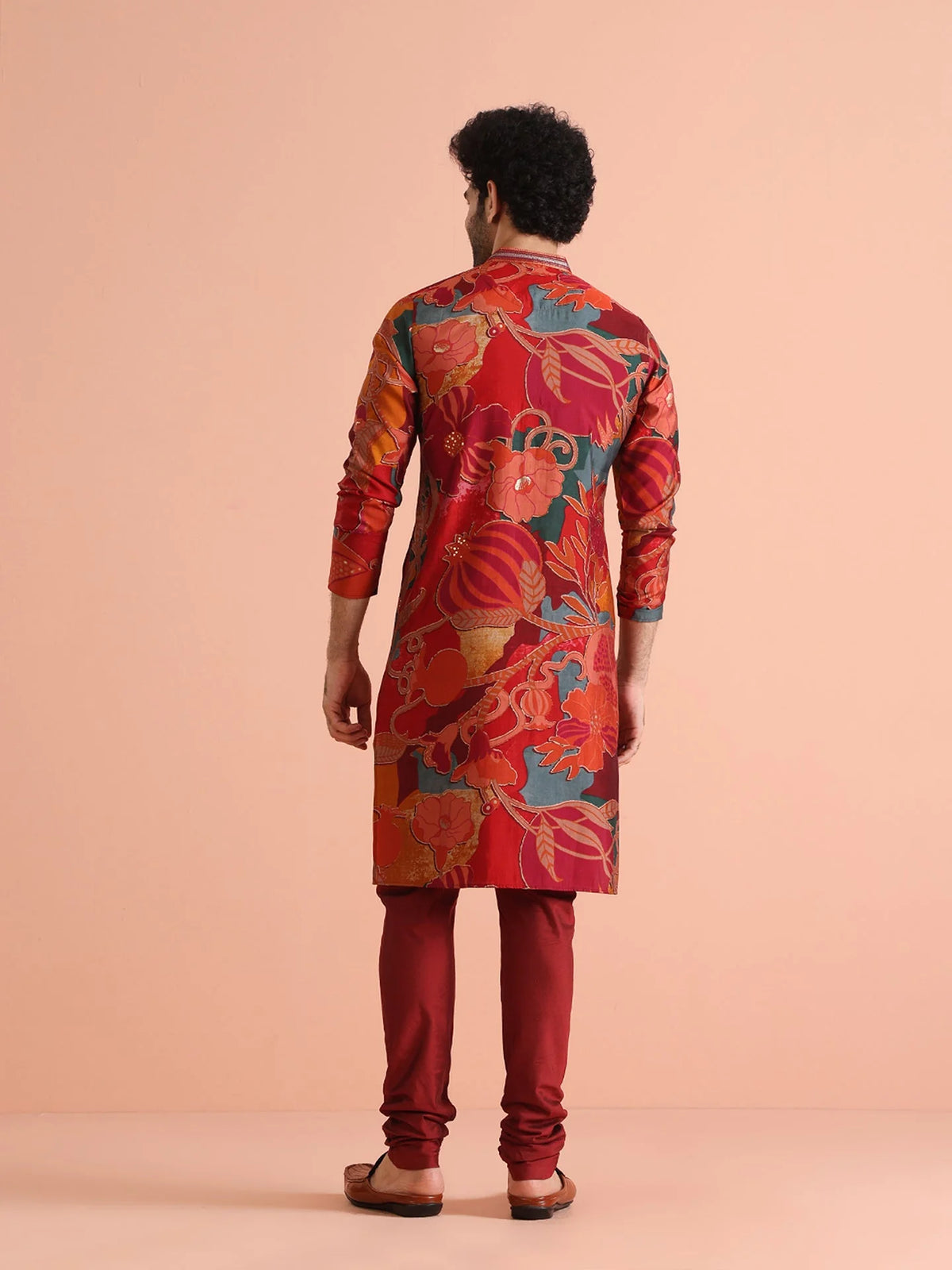 Kisah Men's Maroon-Multicolor Long Kurta