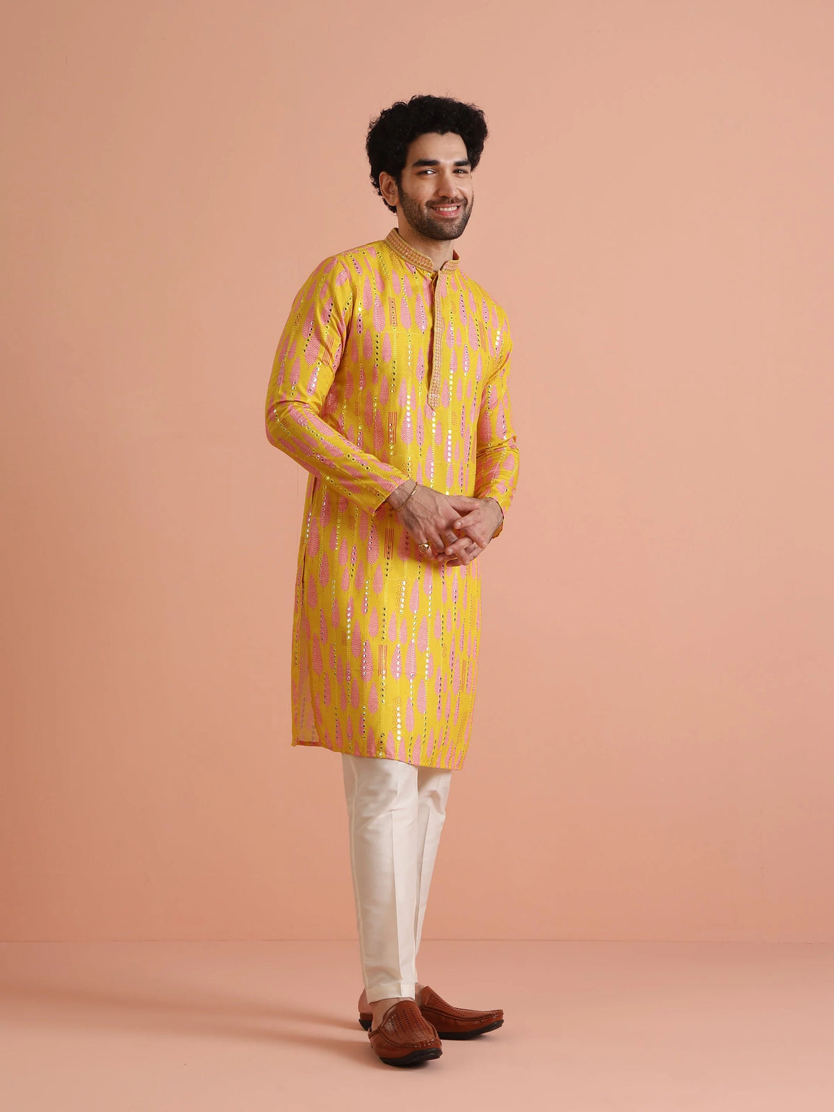 Kisah Men's Yellow-Multicolor Long Kurta