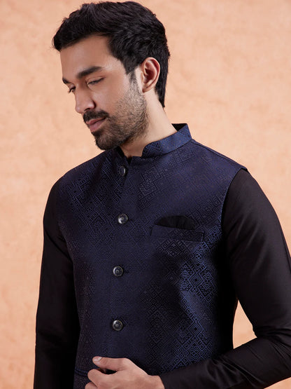 Kisah Men's Navy-Blue Short Jacket
