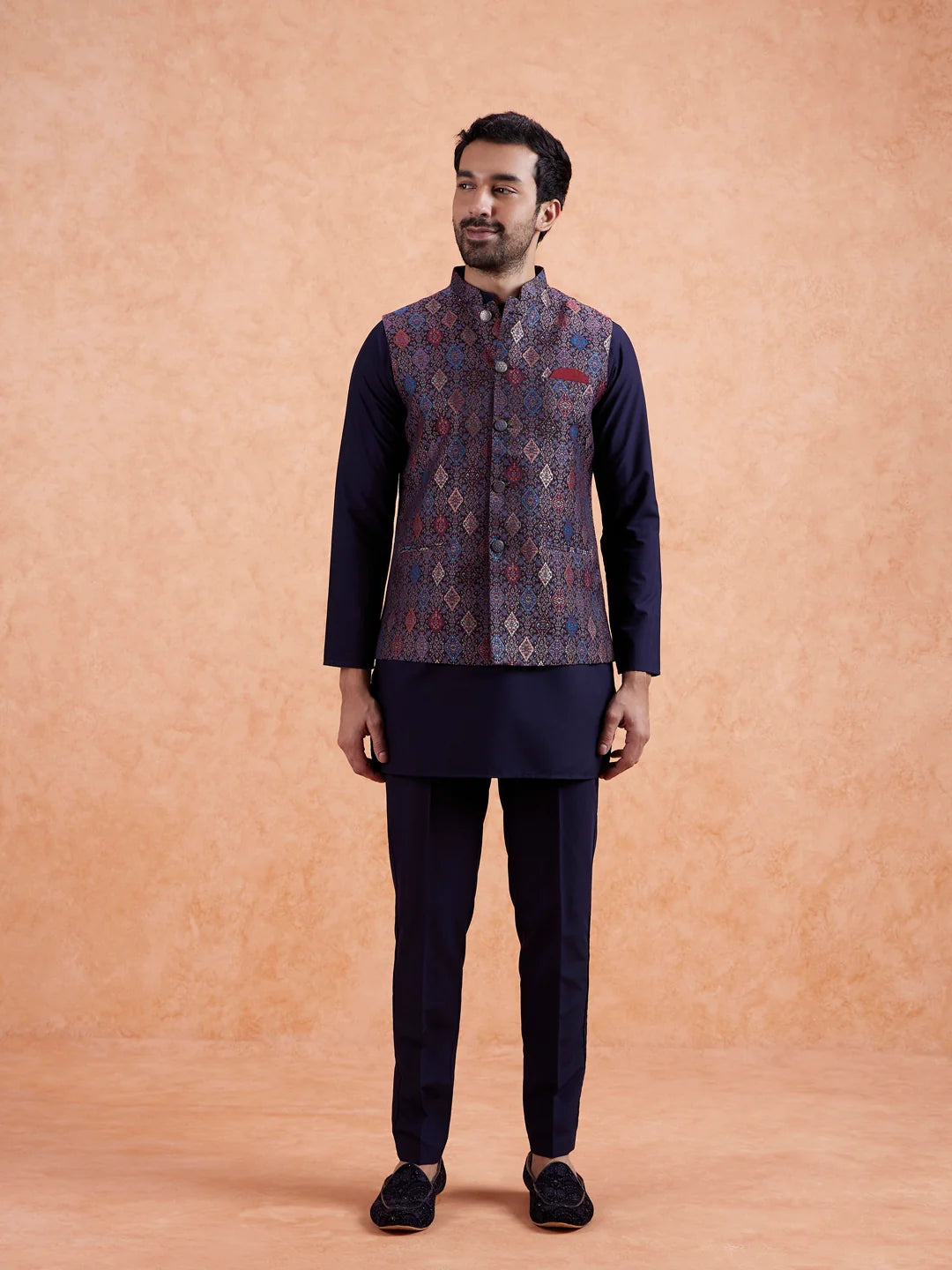 Kisah Men's Blue-Multicolor Short Jacket
