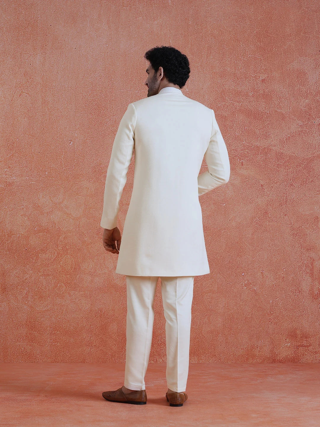 Kisah Men's White Regular Trouser