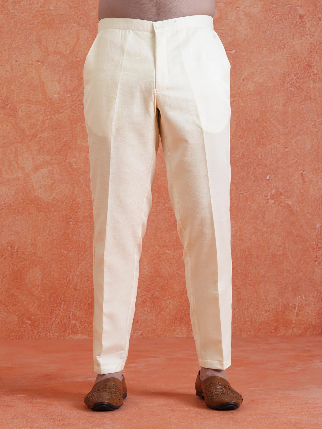 Kisah Men's White Regular Trouser