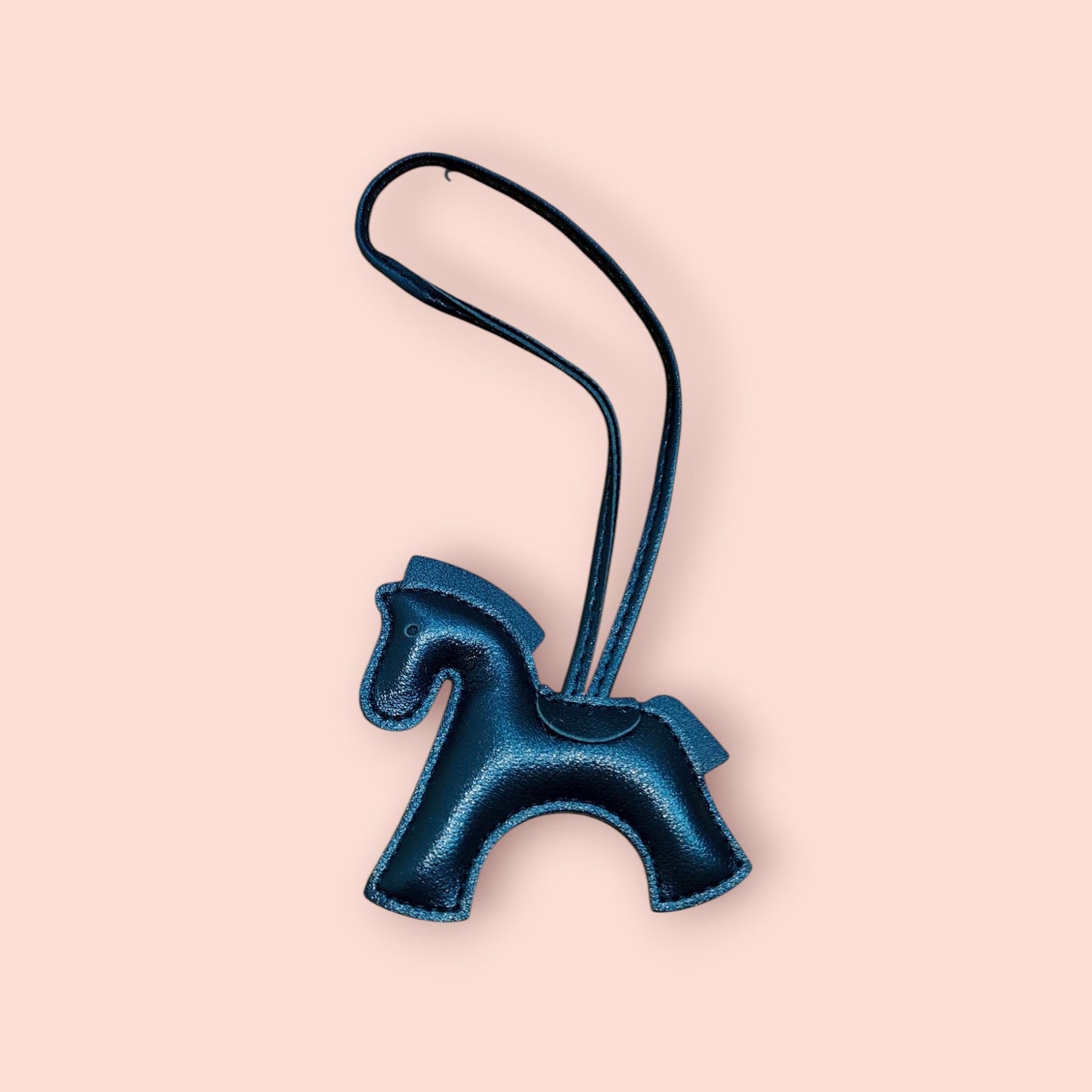 KIU Horse Bag Charm Solid | KIU at Broadway