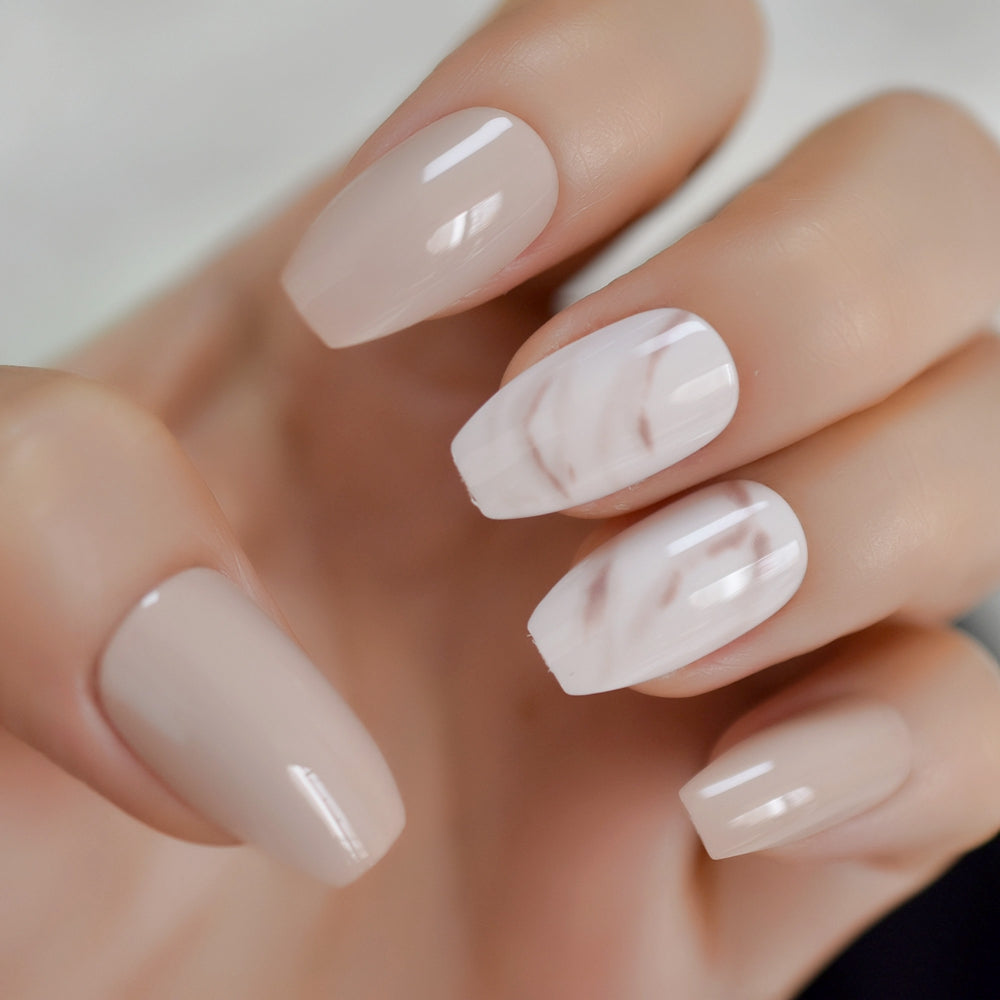 Beige Dream - Short Coffin - Press on Nails | GushBeauty at Broadway