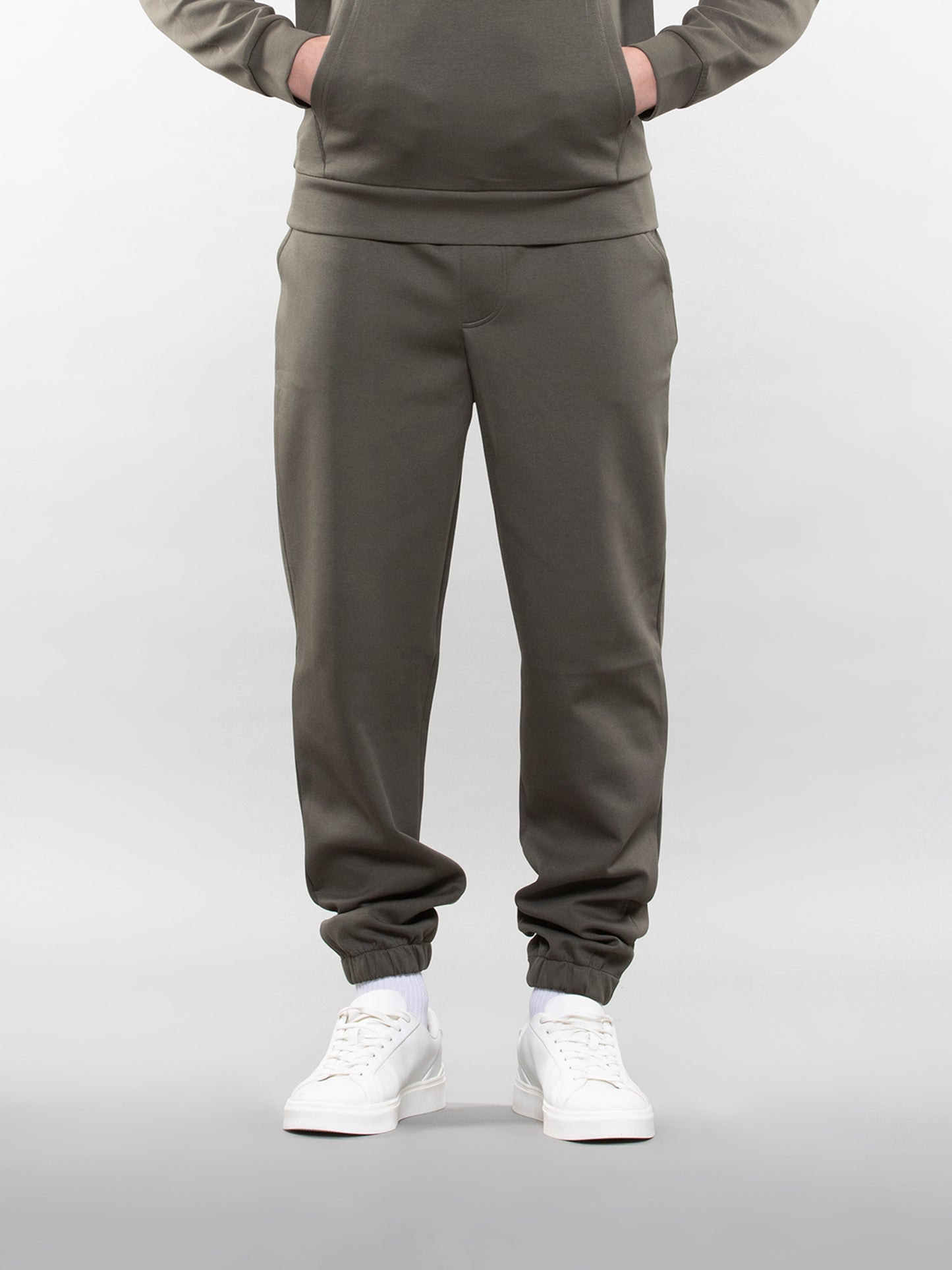 Cuffed joggers