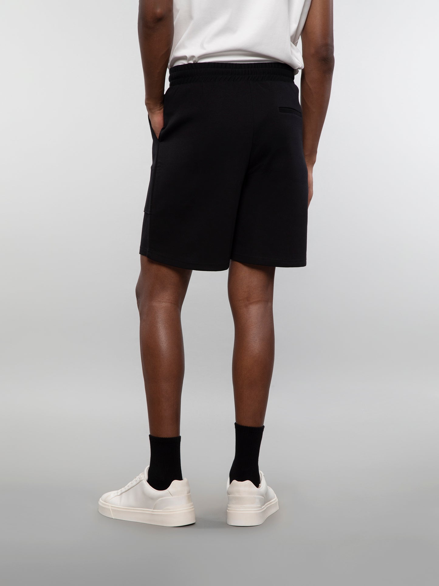 3-pocket sweatshorts