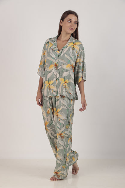 Lush Lily Loungewear set | Masha at Broadway